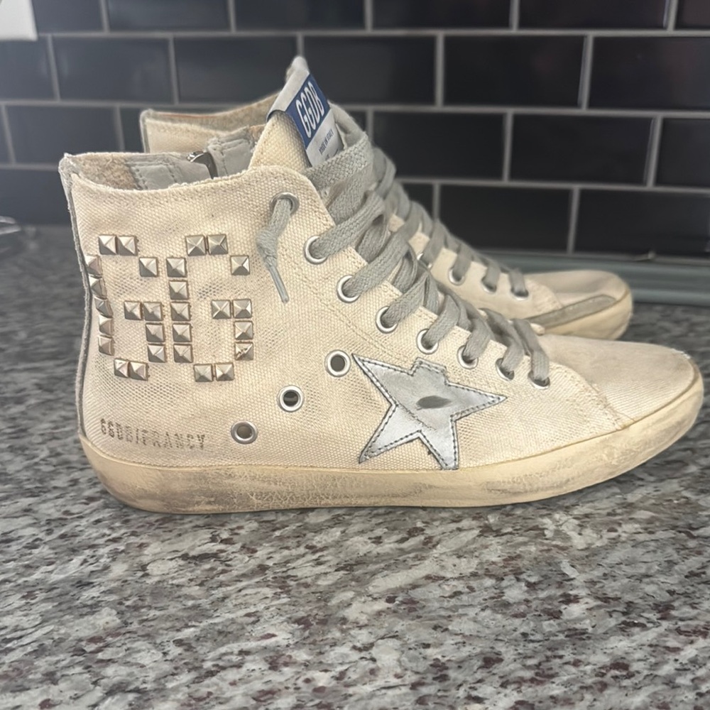 Golden Goose Beige High-Tops with Silver Star